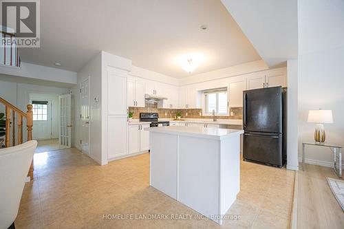 765 Laurelwood Drive, Waterloo, ON - Indoor Photo Showing Kitchen