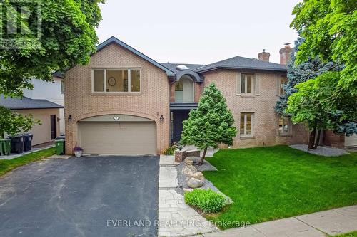 8 Elliotwood Court, Toronto, ON - Outdoor