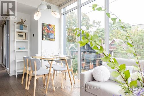 303 - 130 Rusholme Road S, Toronto, ON - Indoor Photo Showing Dining Room