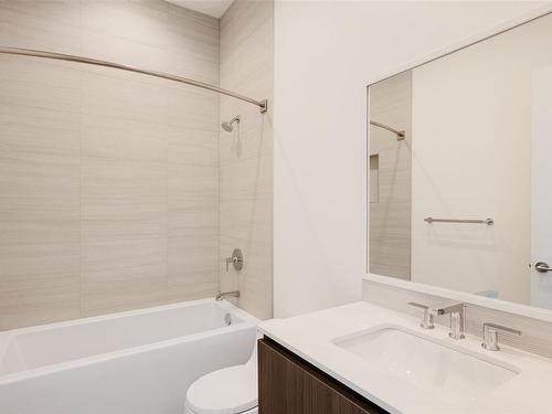 1603-2000 Hannington Rd, Langford, BC - Indoor Photo Showing Bathroom