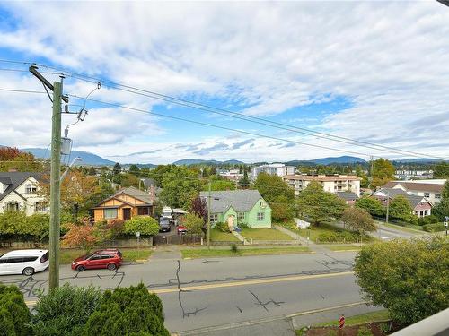 303-380 Brae Rd, Duncan, BC - Outdoor With View