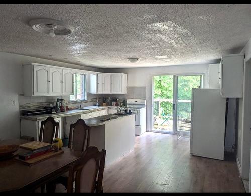 Overall view - 15 Rue Du Val-Des-Bois, Laval (Auteuil), QC - Indoor Photo Showing Kitchen