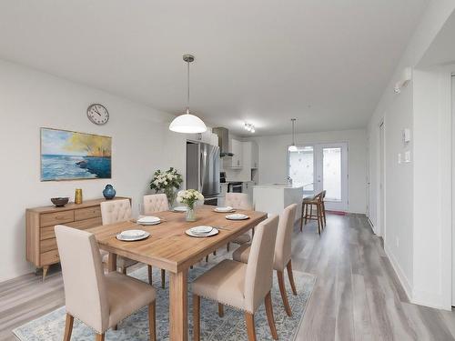 Salle Ã  manger - 205-6400 Rue De Chambéry, Brossard, QC - Indoor Photo Showing Dining Room