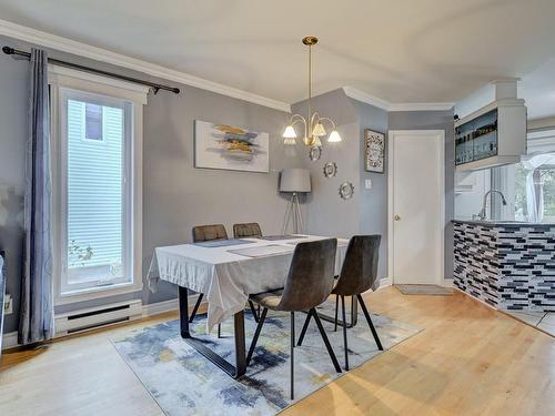 Dining room - 465 Boul. Bellerose E., Laval (Auteuil), QC - Indoor Photo Showing Dining Room