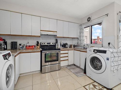 Kitchen - 2145  - 2151 Rue Bonin, Montréal (Saint-Laurent), QC - Indoor Photo Showing Laundry Room