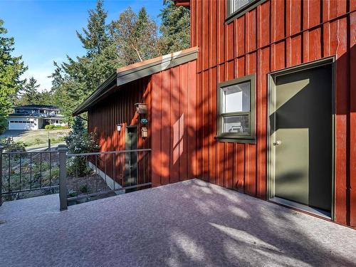 11325 Osprey Pl, North Saanich, BC 