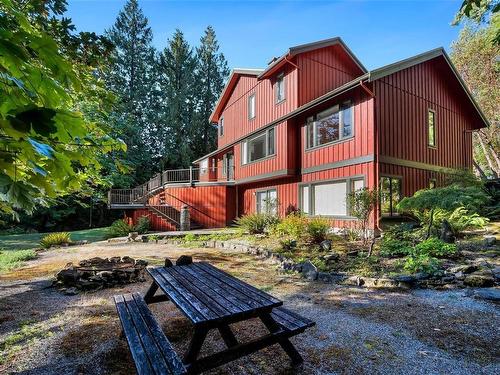 11325 Osprey Pl, North Saanich, BC 