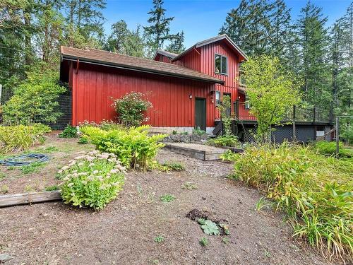 11325 Osprey Pl, North Saanich, BC 