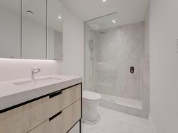 Ensuite bathroom - 