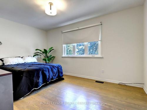 8 Bell Royal Crt, Toronto, ON - Indoor Photo Showing Bedroom