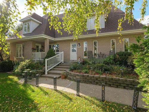 FaÃ§ade - 1908 Rg Du Brûlé, Saint-Antoine-Sur-Richelieu, QC - Outdoor With Deck Patio Veranda