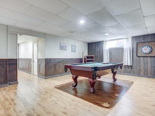 Salle familiale - 1908 Rg Du Brûlé, Saint-Antoine-Sur-Richelieu, QC - Indoor Photo Showing Other Room