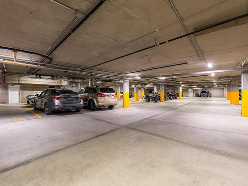 Stationnement - 101-620 Boul. Sir-Wilfrid-Laurier, Mont-Saint-Hilaire, QC - Indoor Photo Showing Garage