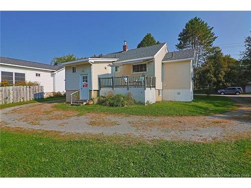 572 Maclaren Ave, Fredericton, NB 