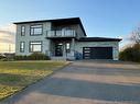 44 Bicentennial Dr, Woodstock, NB 