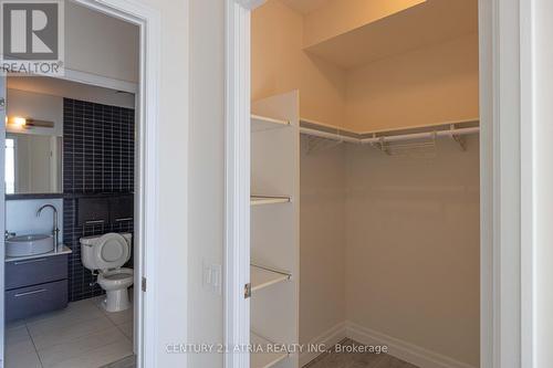 2503 - 25 Carlton Street, Toronto, ON - Indoor With Storage