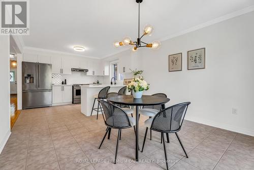 380 Wood Duck Lane, Newmarket, ON - Indoor Photo Showing Dining Room