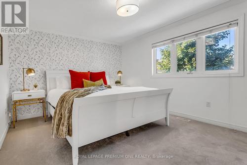 380 Wood Duck Lane, Newmarket, ON - Indoor Photo Showing Bedroom