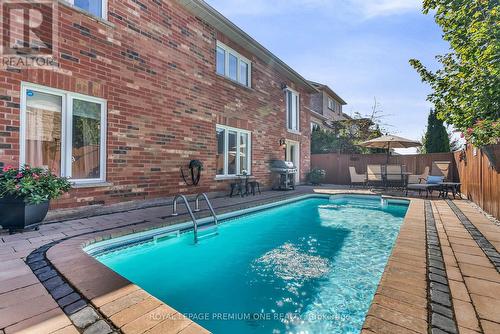 380 Wood Duck Lane, Newmarket, ON - Outdoor With In Ground Pool With Deck Patio Veranda