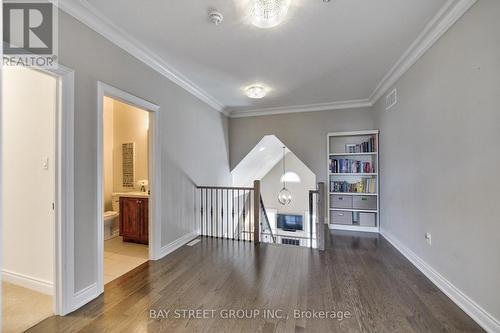 1031 Quarry Drive, Innisfil, ON - Indoor Photo Showing Other Room