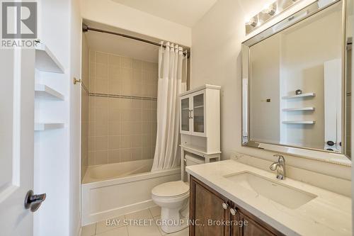 1031 Quarry Drive, Innisfil, ON - Indoor Photo Showing Bathroom