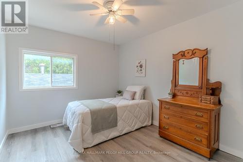 755 Happy Vale Drive, Innisfil, ON - Indoor Photo Showing Bedroom