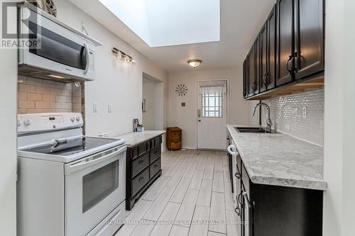 755 Happy Vale Drive, Innisfil, ON - Indoor Photo Showing Kitchen