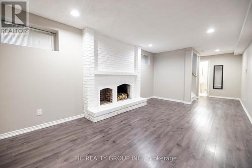 2 Carpenter Court, Markham, ON - Indoor