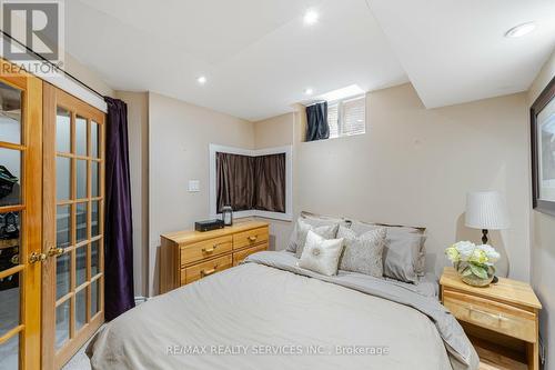 37 Sundridge Street, Brampton, ON - Indoor Photo Showing Bedroom