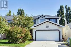 203 Shawbrooke Manor SW  Calgary, AB T2Y 3L7