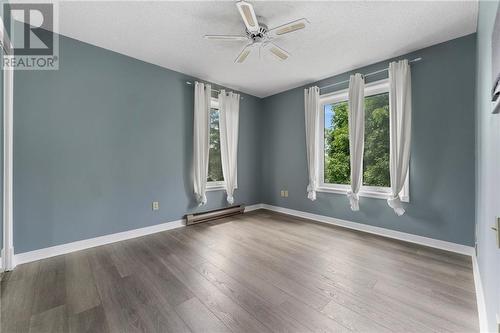 876 Russett Drive, Arnprior, ON - Indoor Photo Showing Other Room