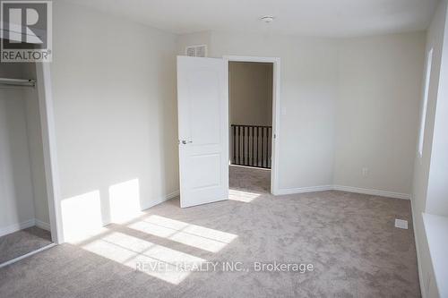 109 Munro Circle, Brantford, ON - Indoor Photo Showing Other Room