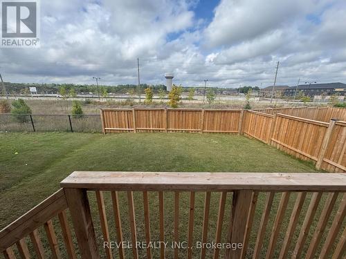 109 Munro Circle, Brantford, ON - Outdoor