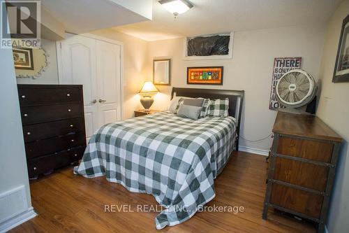 52 Beckett Drive, Brantford, ON - Indoor Photo Showing Bedroom