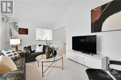 1460 Michaelsem Street, Ottawa, ON - Indoor Photo Showing Living Room