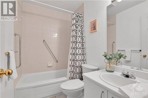 1460 Michaelsem Street, Ottawa, ON - Indoor Photo Showing Bathroom