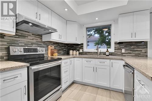 1460 Michaelsem Street, Ottawa, ON - Indoor Photo Showing Kitchen With Upgraded Kitchen