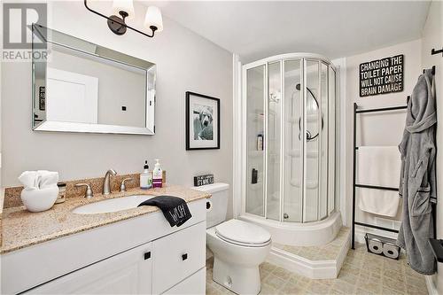 126 Karen Lane, Perth, ON - Indoor Photo Showing Bathroom