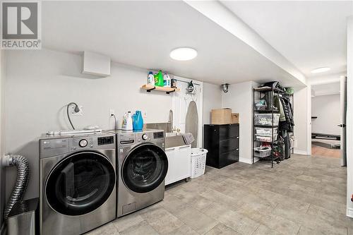 126 Karen Lane, Perth, ON - Indoor Photo Showing Laundry Room