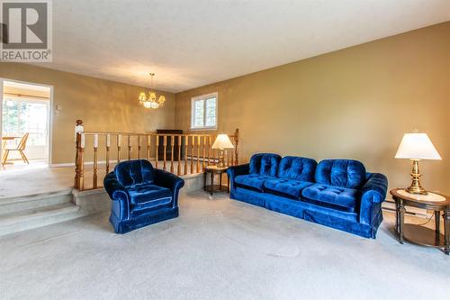 5 Inverness Place, St. John'S, NL - Indoor Photo Showing Living Room