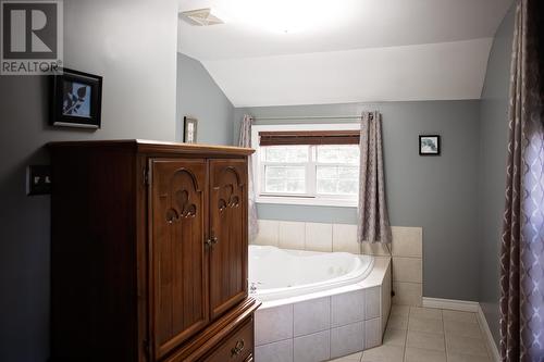 21 Hawker Crescent, Gander, NL - Indoor Photo Showing Bathroom