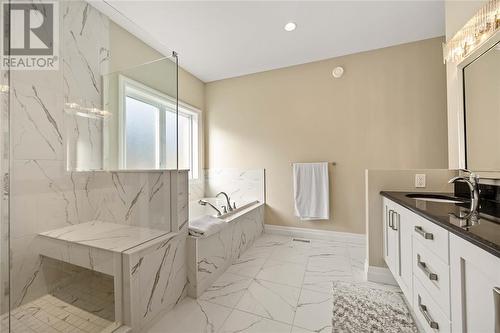 140 Sandpiper Drive, Sarnia, ON - Indoor Photo Showing Bathroom