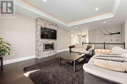 140 Sandpiper Drive, Sarnia, ON - Indoor Photo Showing Living Room With Fireplace