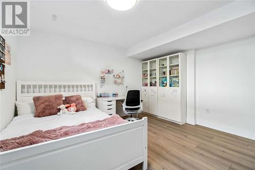 1974 Blackwell Road, Sarnia, ON - Indoor Photo Showing Bedroom