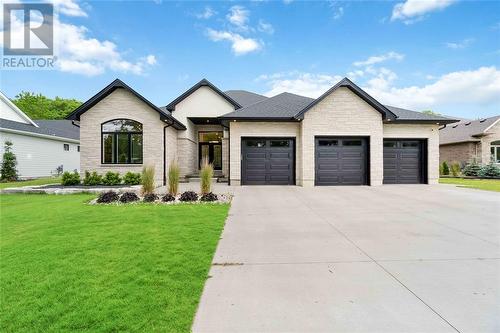 1974 Blackwell Road, Sarnia, ON - Outdoor With Facade