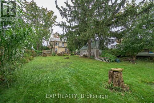 4118 Hamilton Road, Thames Centre (Dorchester), ON - Outdoor With Backyard