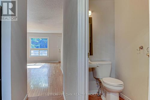 36 - 1786 Attawandaron Road, London, ON - Indoor Photo Showing Bathroom