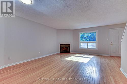 36 - 1786 Attawandaron Road, London, ON - Indoor Photo Showing Living Room With Fireplace