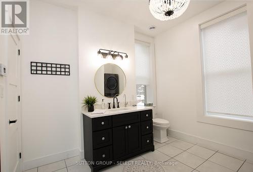 Primary ensuite / 2nd level - 554 Waterloo Street, London, ON - Indoor Photo Showing Bathroom