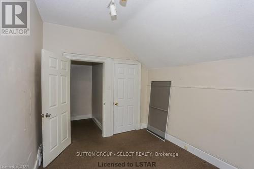 558 Waterloo Street, London, ON - Indoor Photo Showing Other Room